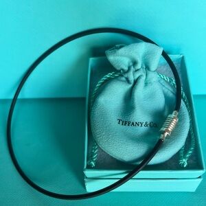 🌸🌸 Authentic Tiffany & Co. Paloma Picasso Groove Surfer Necklace